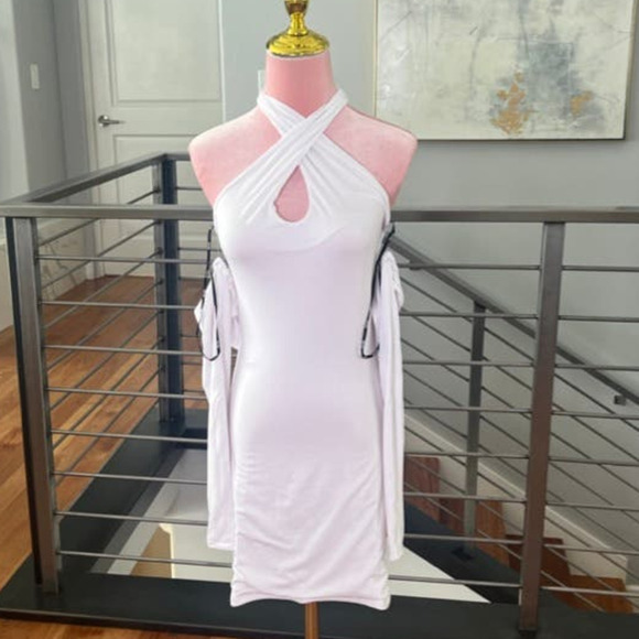 Ser.o.ya Lana Mini Dress in White - Picture 4 of 8